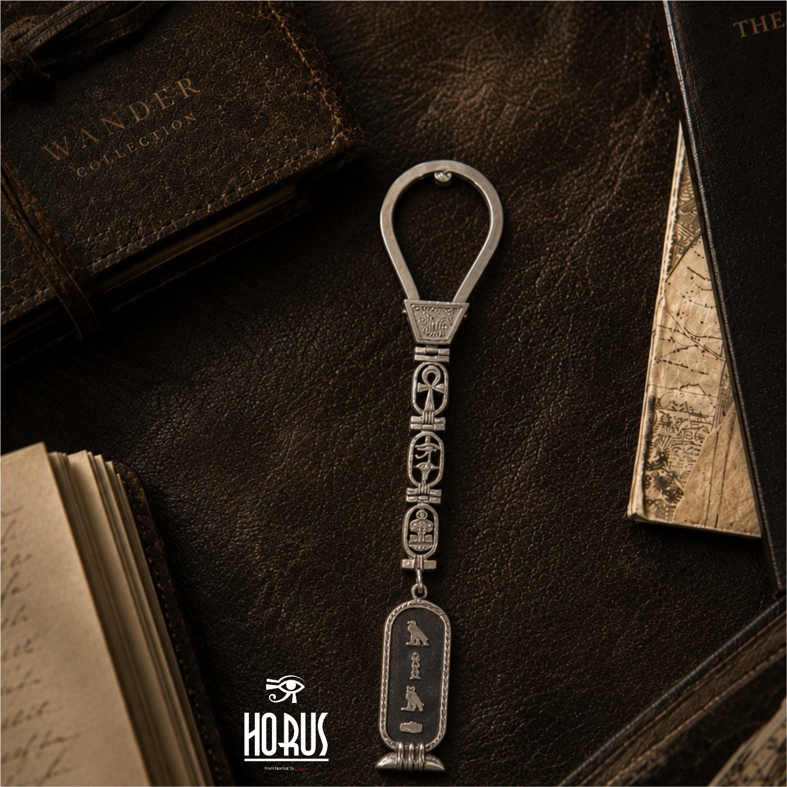 ميداليه ملوك بخرطوشه كلاسيك وشين - Horus jewelleryKeyringHorus jewellery