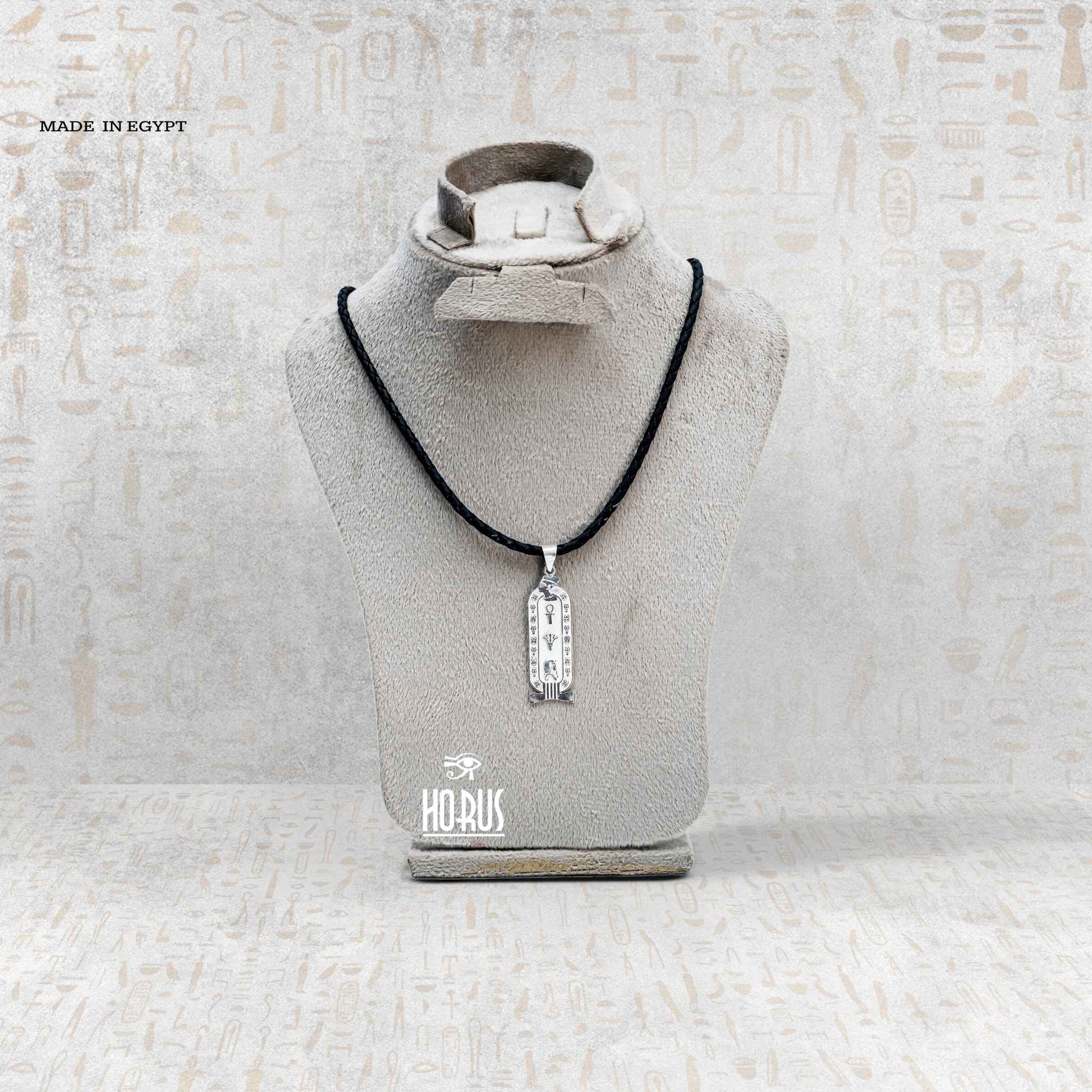 سلسلة خرطوشة فرعونية برأس نفرتيتي - Horus jewelleryCartochHorus jewellery
